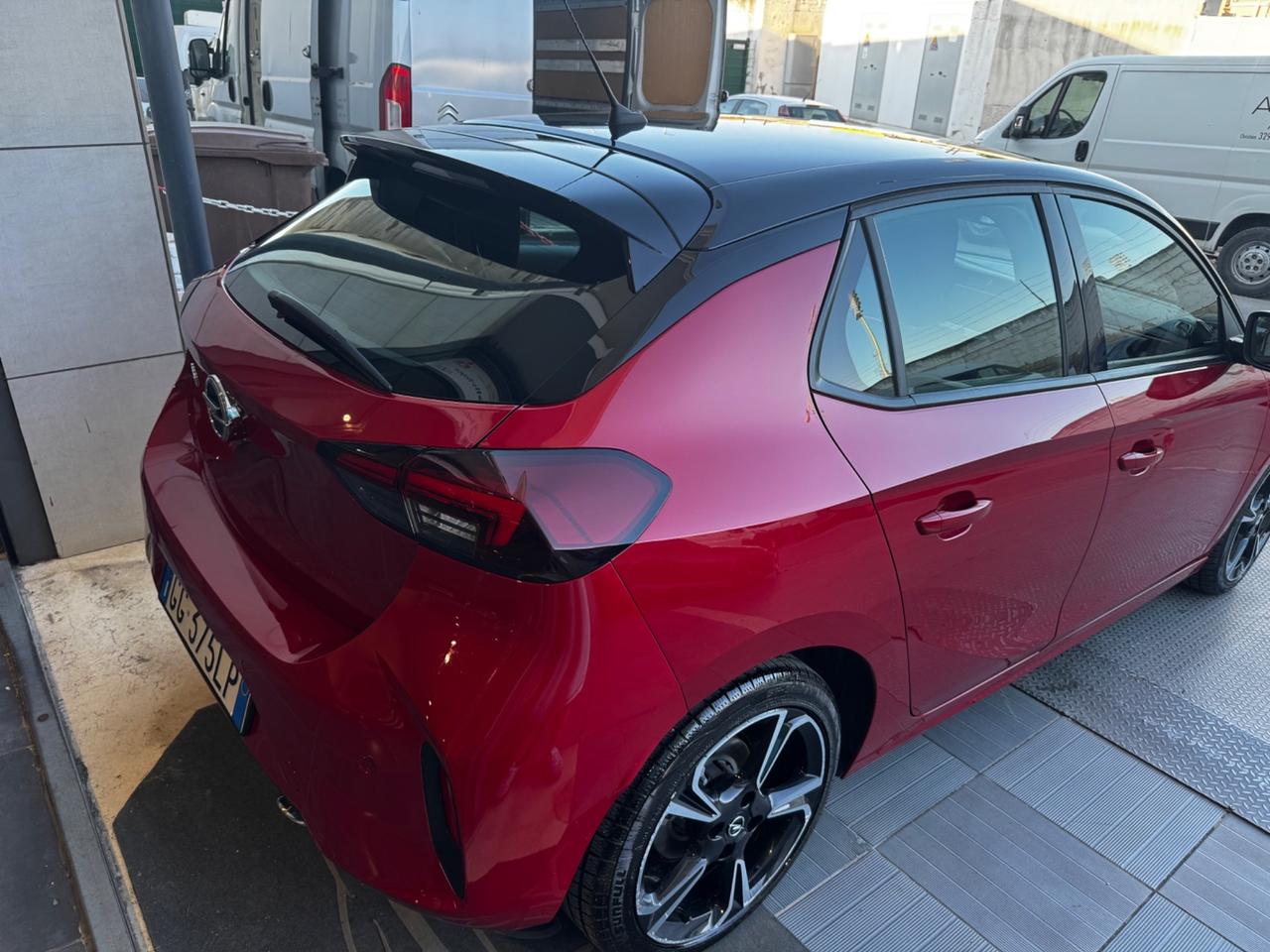 Opel Corsa 1.5 D 100 CV GS Line +