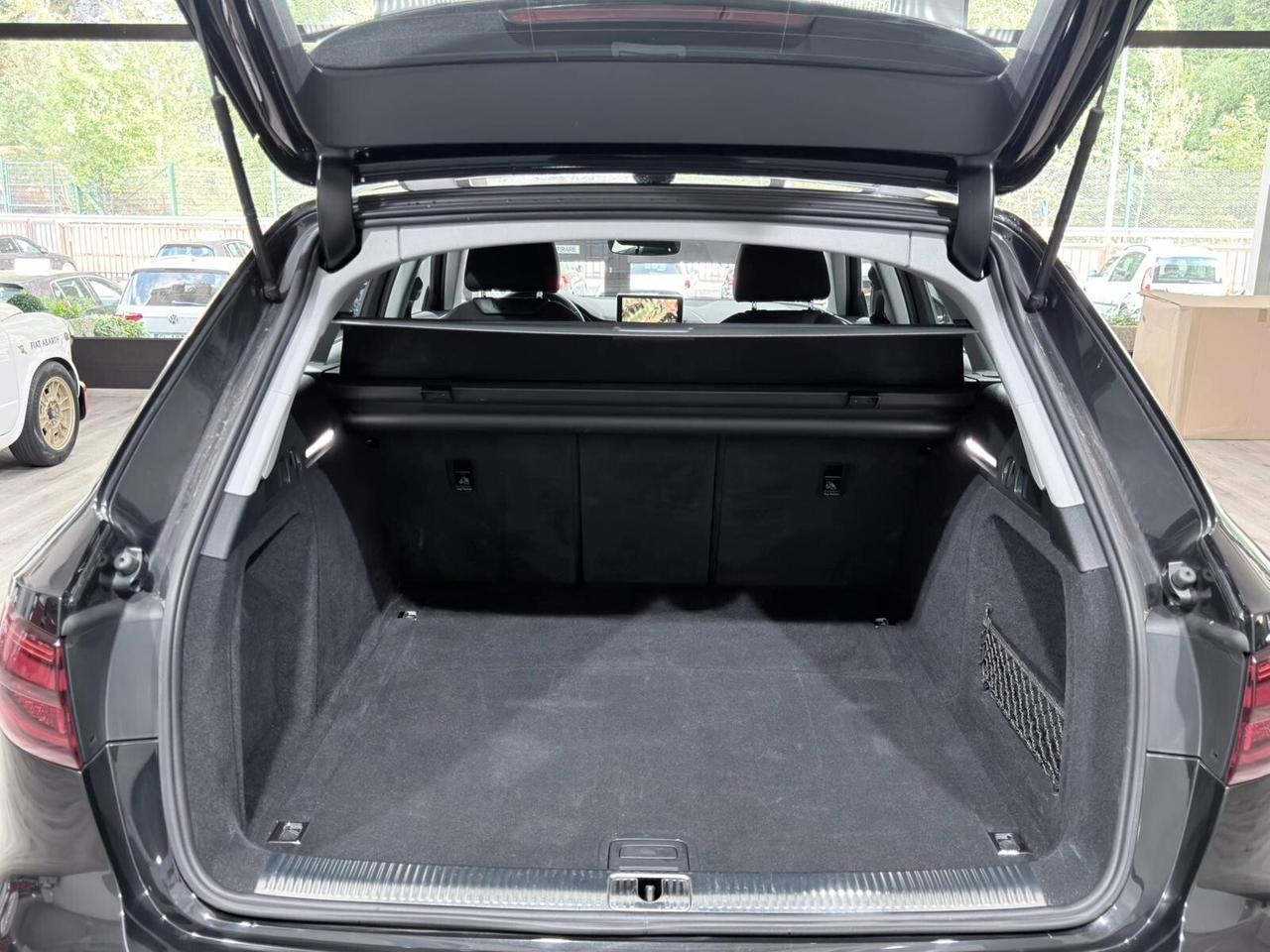AUDI A4 AVANT 35 2.0TDI 150cv S-TRONIC S-LINE