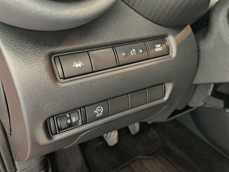 Nissan Juke 1.0 DIG-T 114 N-Connecta Mt