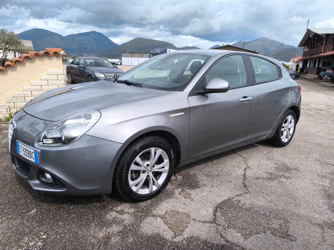 Alfa Romeo Giulietta 1.6 JTDm-2 105 CV Distinctive