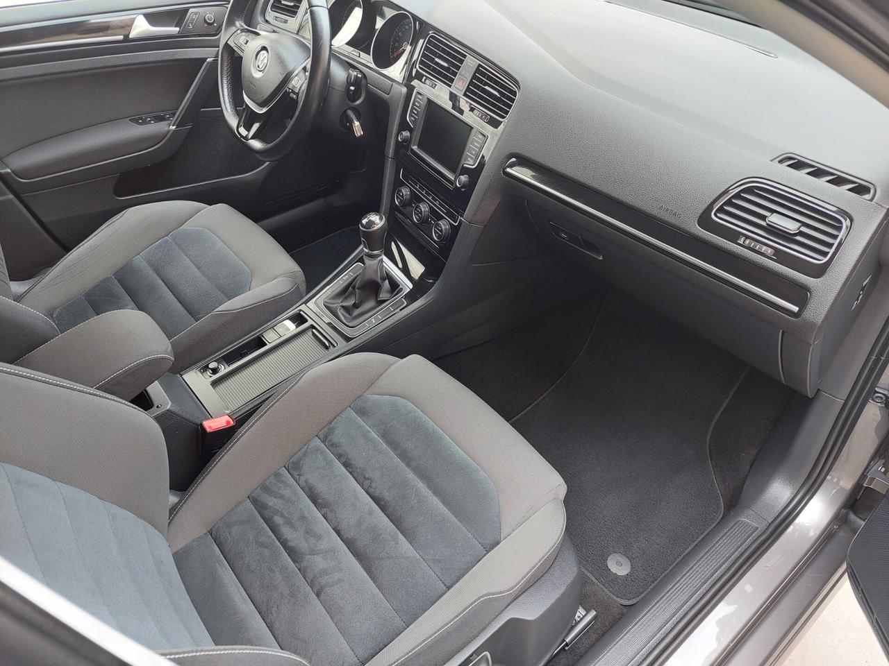 Volkswagen Golf 1.6 TDI 110 CV 5p. Highline BlueMotion Technology