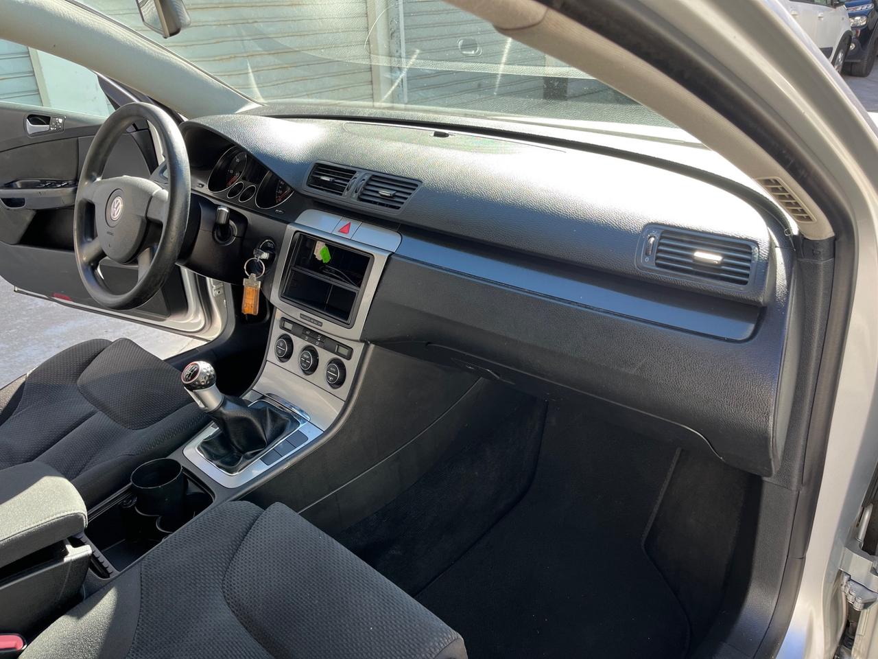 Volkswagen Passat 2.0 16V TDI Var. Highline