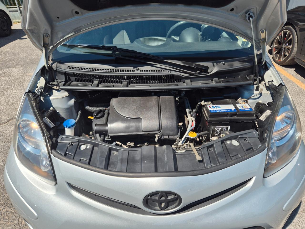 Toyota Aygo 1.0 12V VVT-i 5 porte Active Connect