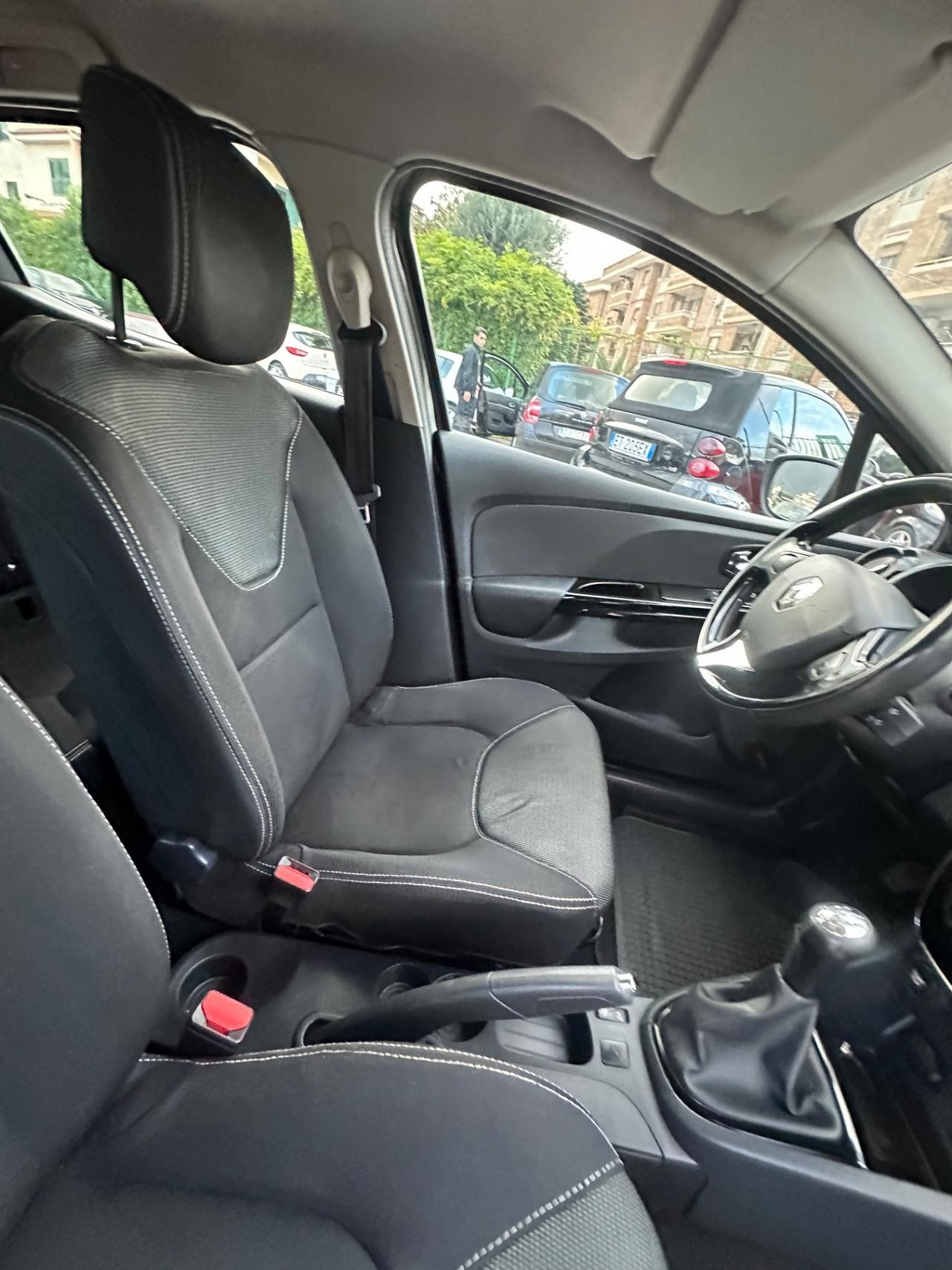 Renault Clio 1.2 75CV GPL 5 porte Wave