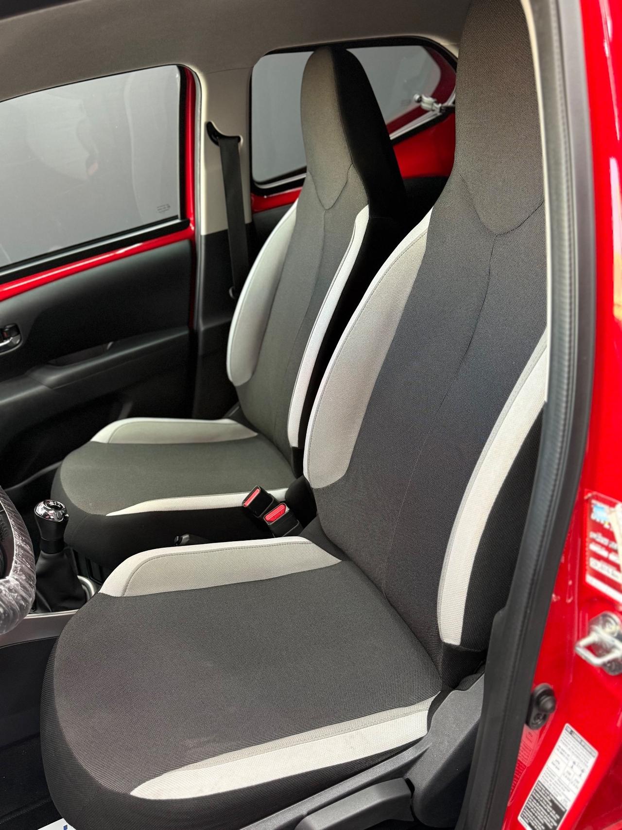 Toyota Aygo 1.0 VVT X-WAVE 2018 20000 KM