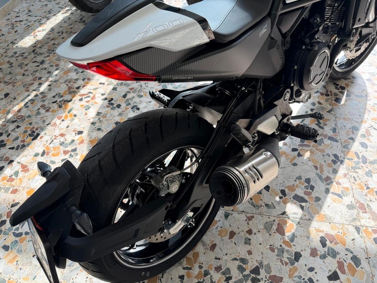 Cf Moto 700CL-X Sport