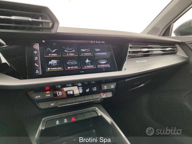Audi A3 SPB 35 TFSI S-Tronic Business Advanced