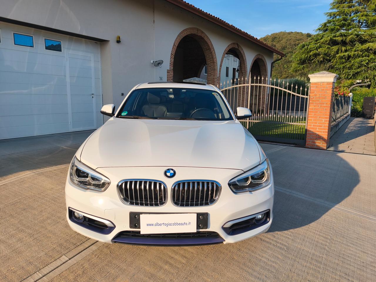 Bmw 118 118d 5p. Urban