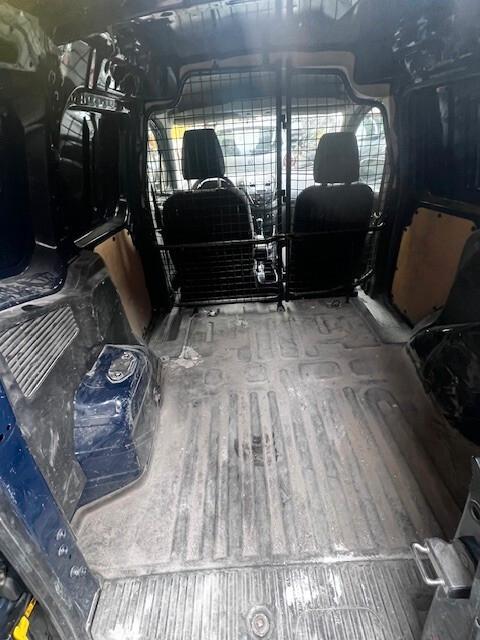 Ford Transit Courier 1.5 TDCi 75CV Van Entry