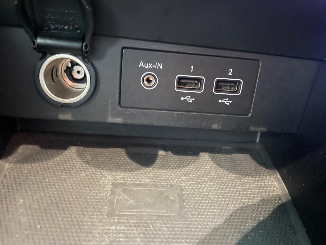 RENAULT CLIO 1.0 100 CV GPL DI SERIE TECHNO