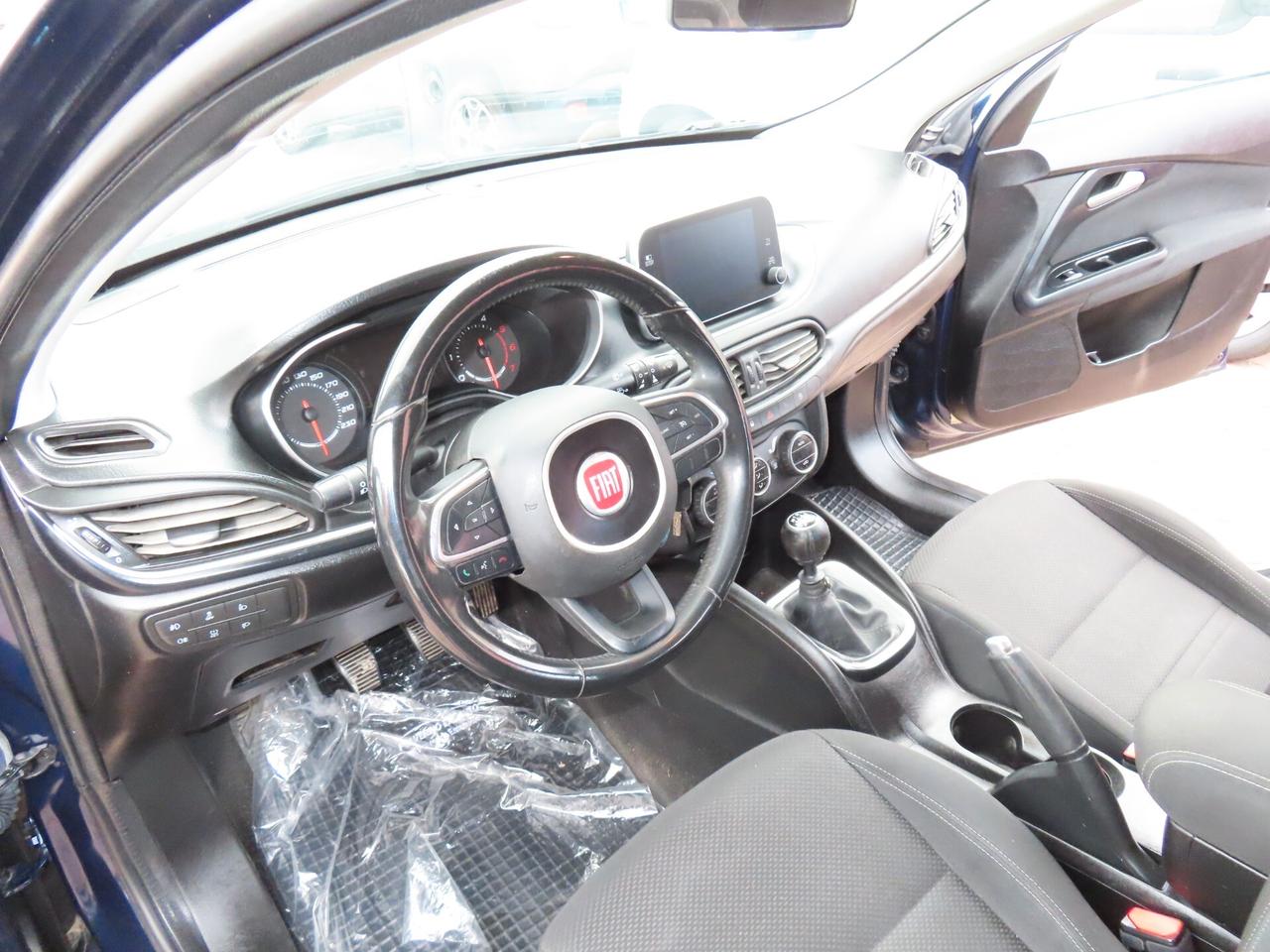 Fiat Tipo 1.6 M-JET STATION WAGON Lounge EURO 6