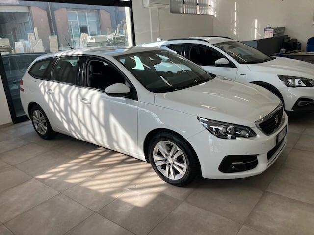Peugeot 308 BlueHDi 130 S&S SW GT Line