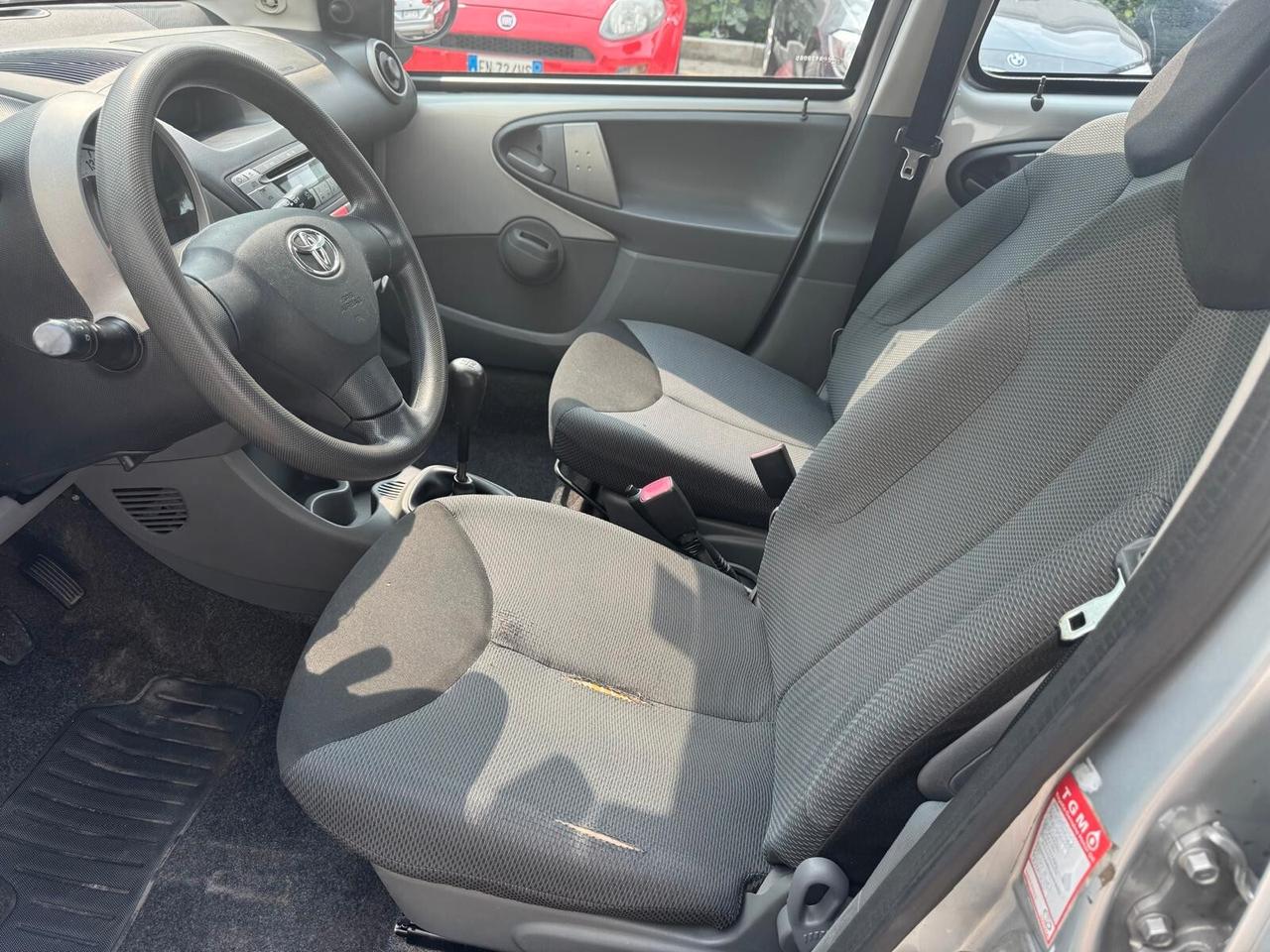 Toyota Aygo 1.0 12V VVT-i 5 porte