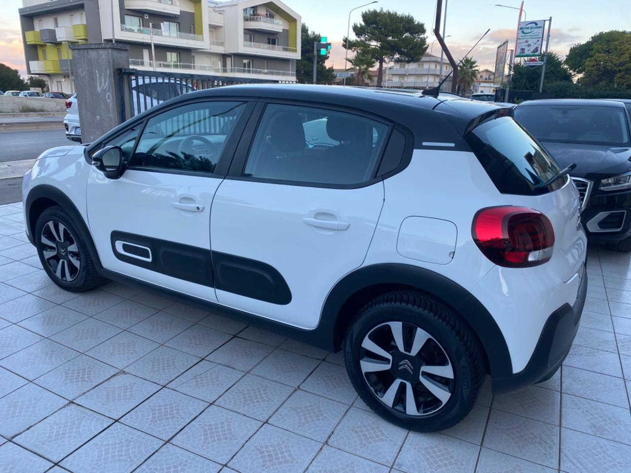 Citroen C3 PureTech 110 S&S EAT6 Shine CAMBIO AUTOMATICO