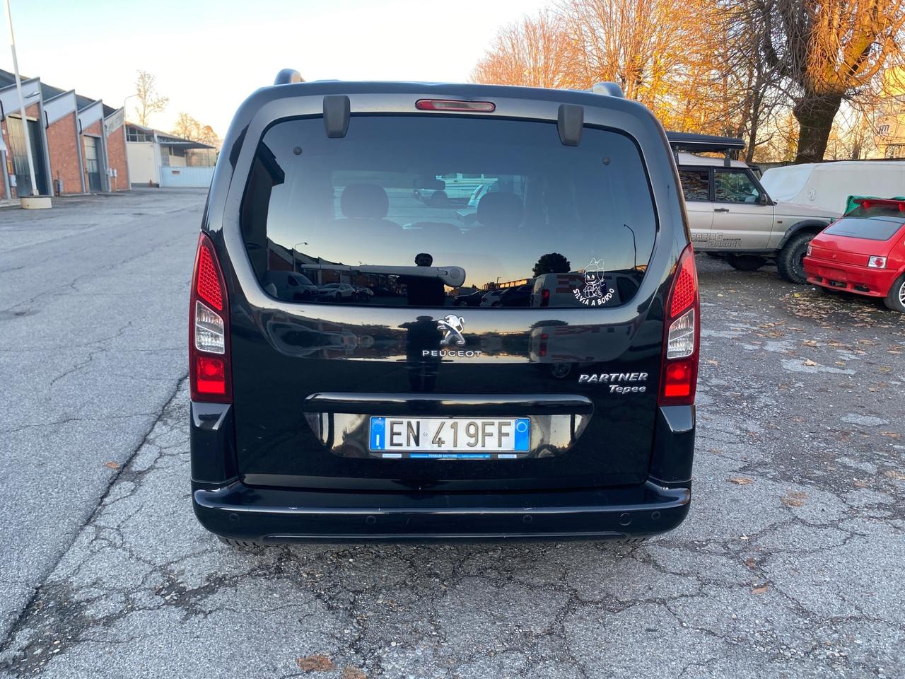 Peugeot Partner Tepee 1.6 HDi 92CV Outdoor