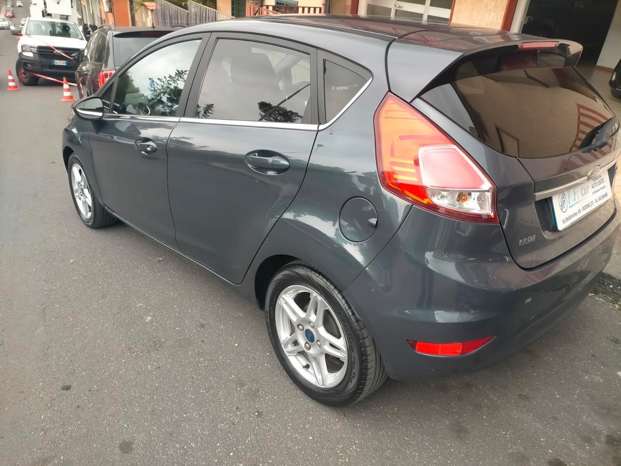 Ford Fiesta 1.5 TDCi 75CV 5 porte