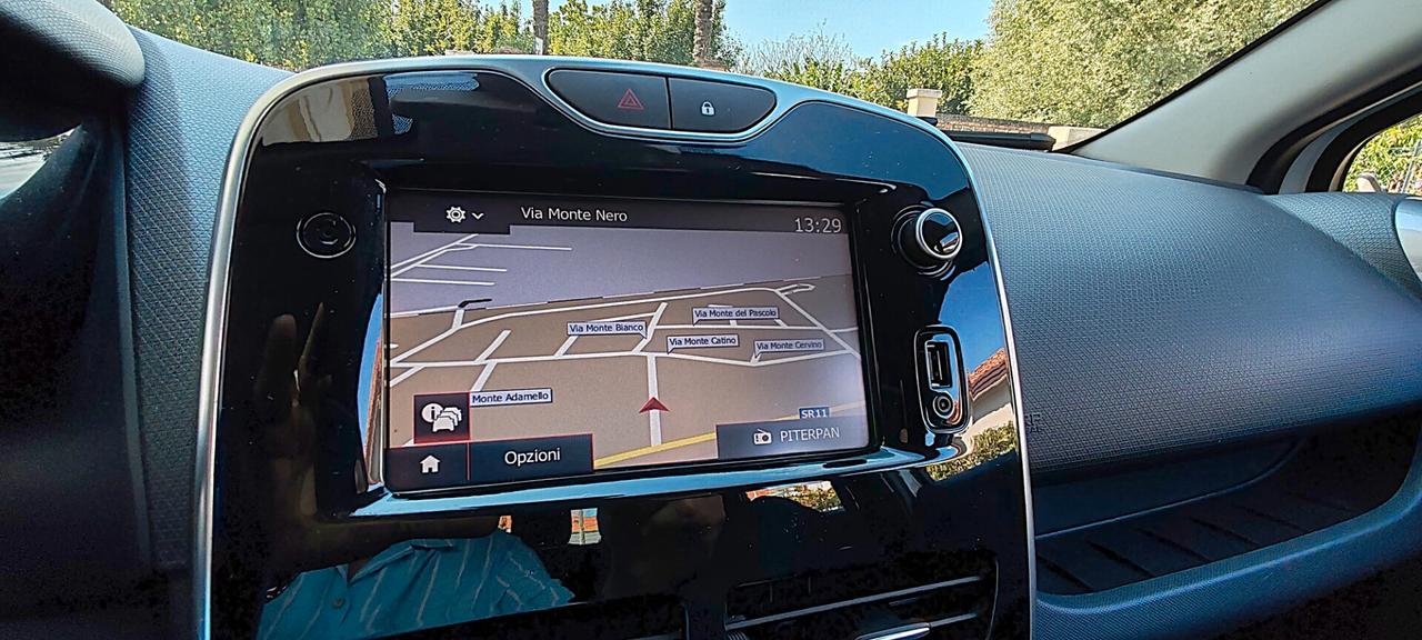 Renault Clio TCe 12V 90CV 5 porte Costume National