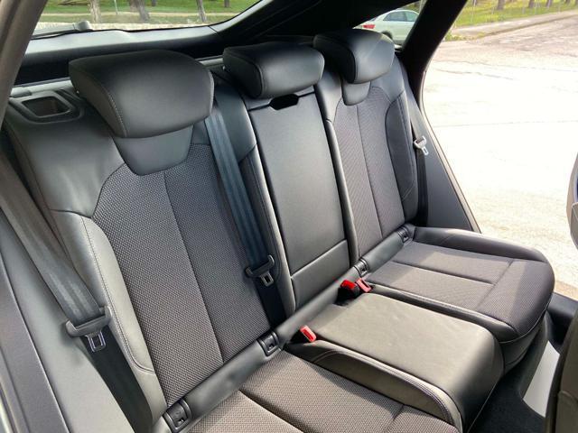 AUDI Q5 SPB Sportback 40 TDI quattro S tronic S line plus