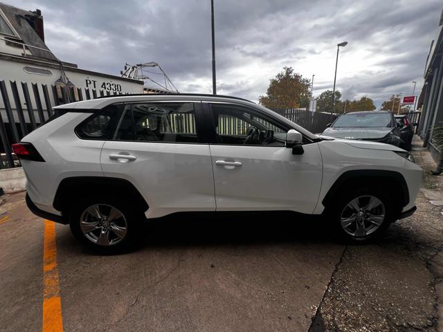 TOYOTA RAV 4 MY23 RAV4 2.5 HV (218CV) E-CVT 2WD Active