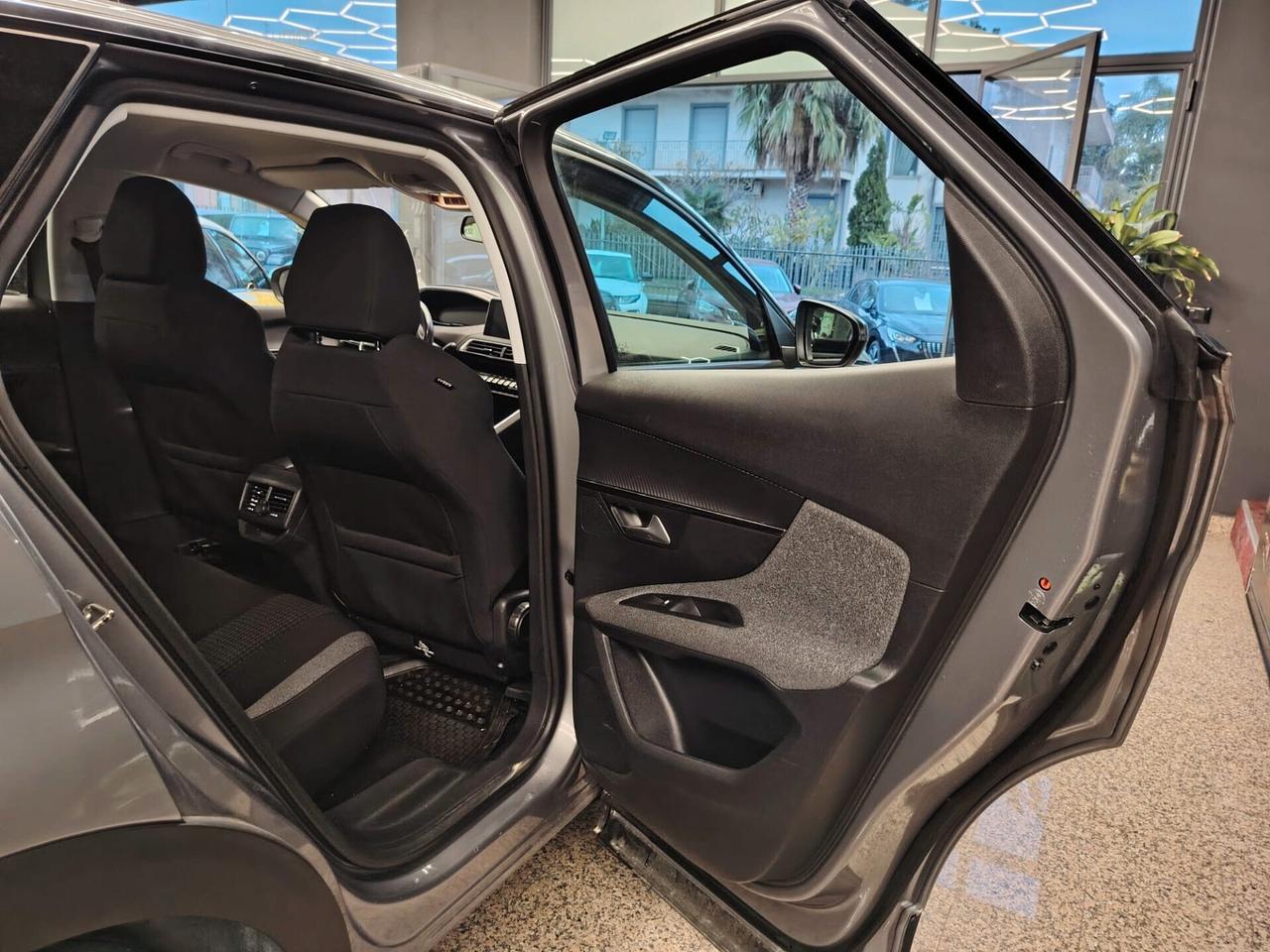 Peugeot 3008 BlueHDi 130 S&S