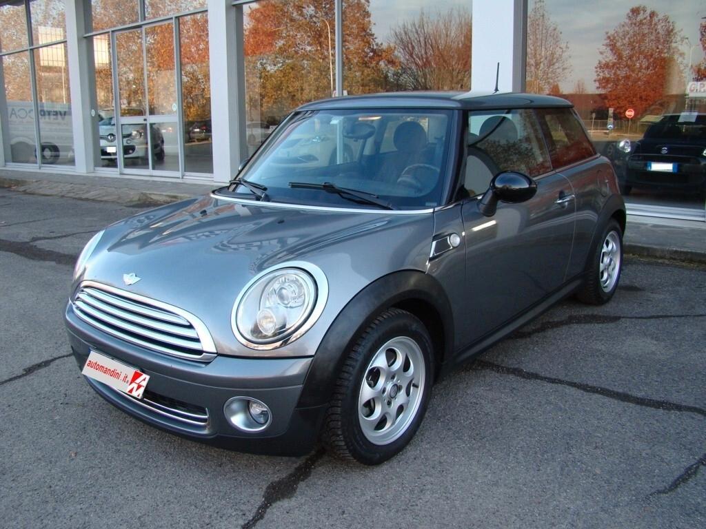 Mini 1.4 16V 75CV. One