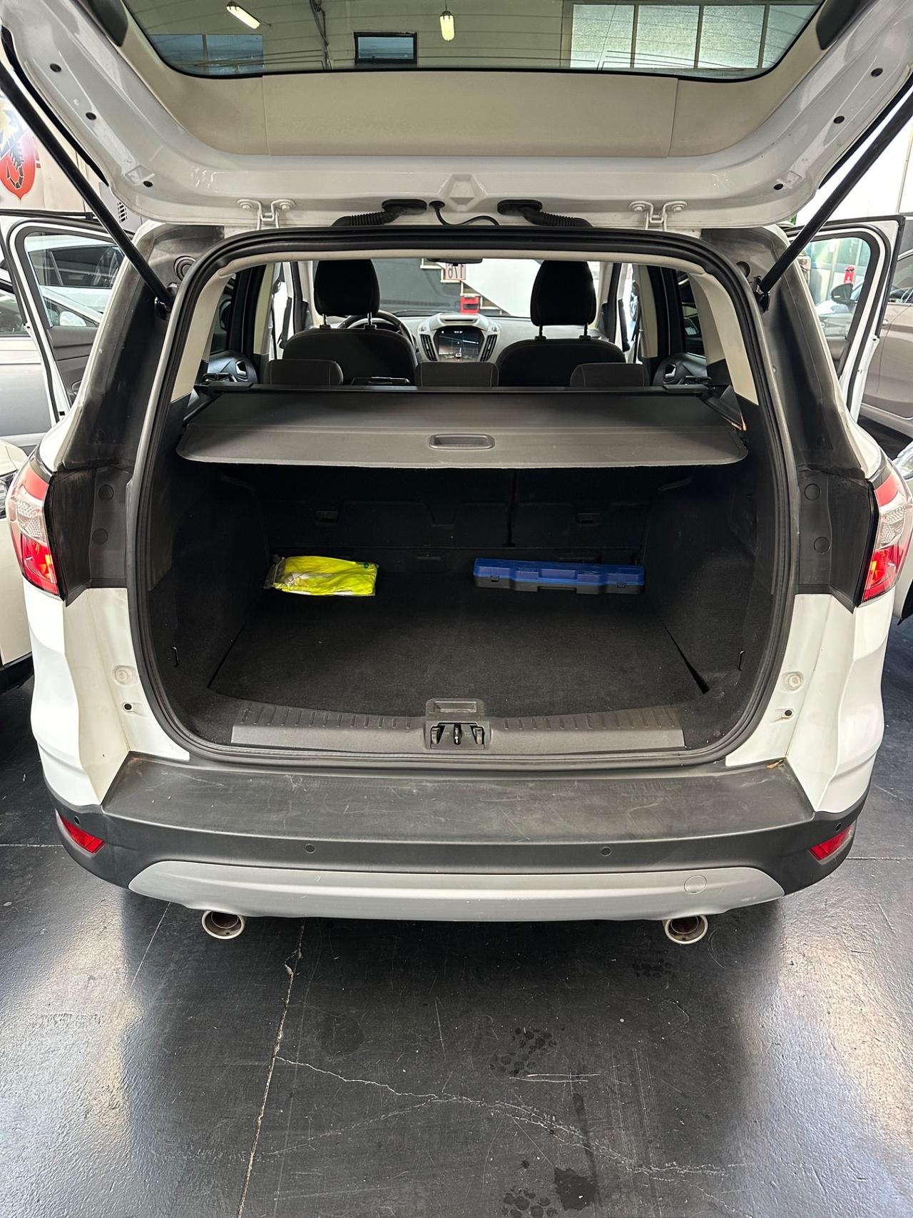 Ford Kuga 1.5 EcoBoost 120 CV S&S 2WD Titanium