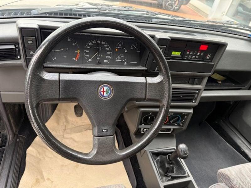 Alfa Romeo 75 2.0i Twin Spark