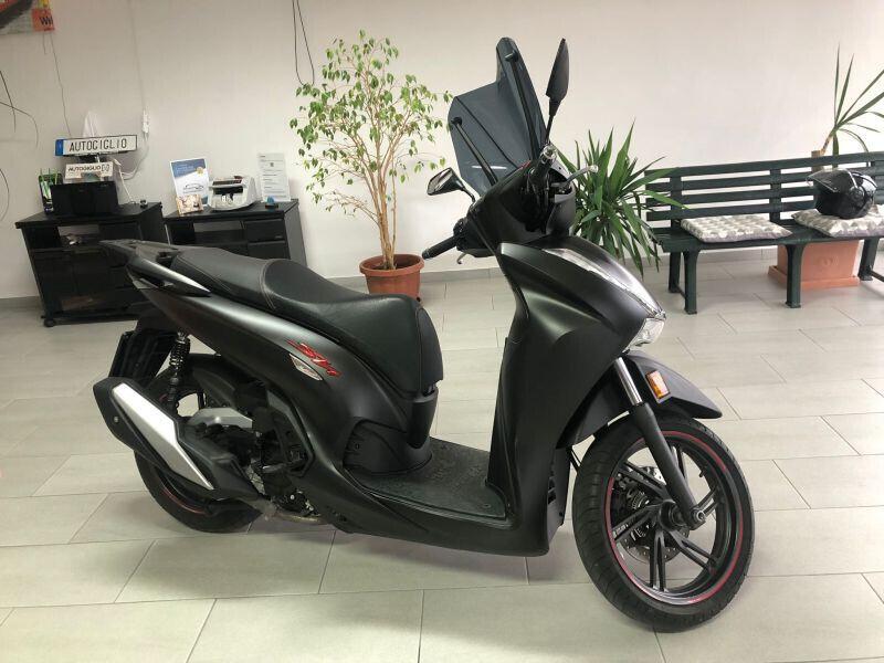 Honda SH 350 Sport 2023