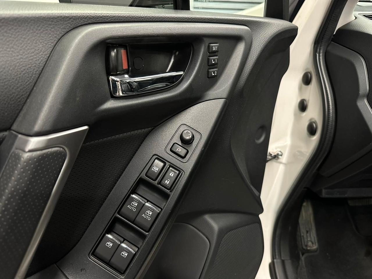 Subaru Forester 2.0i Lineartronic Unlimited Saas