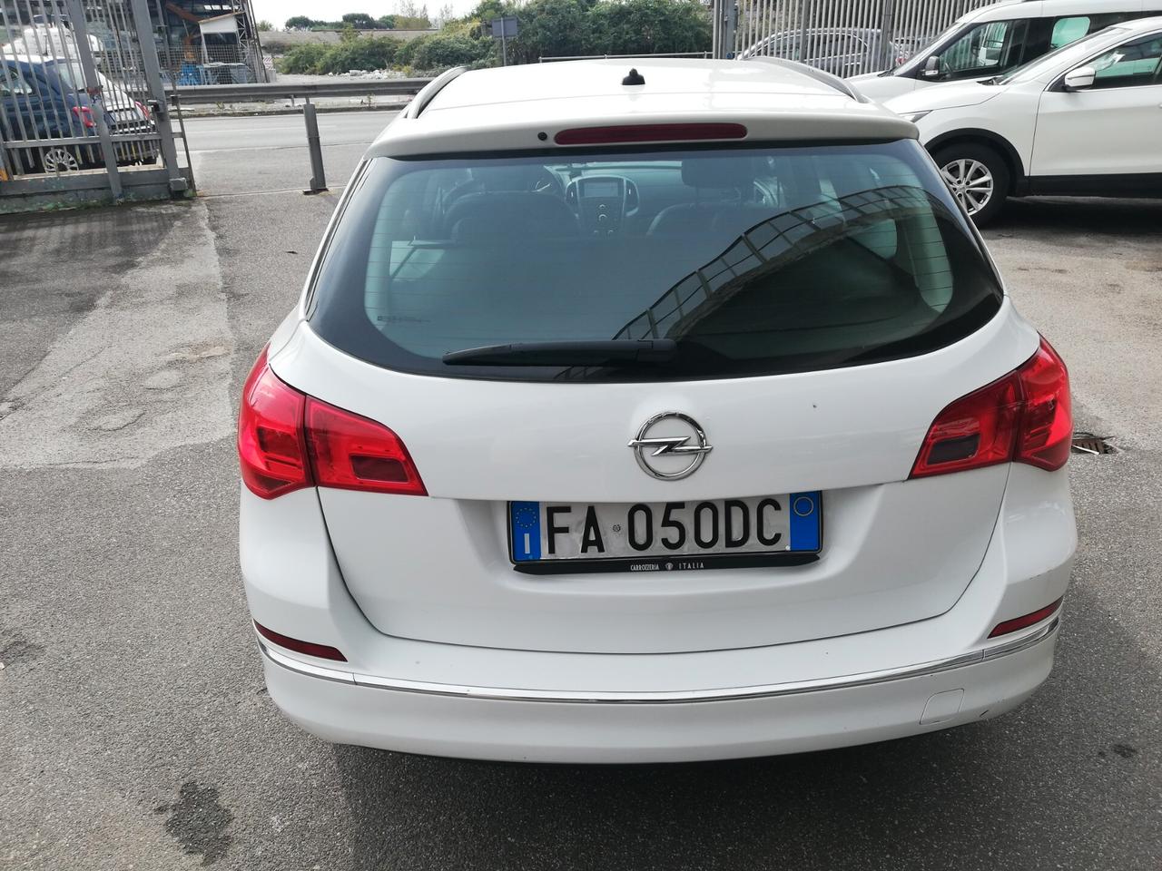 Opel Astra 1.6 CDTI EcoFLEX S&S Sports Tourer Cosmo