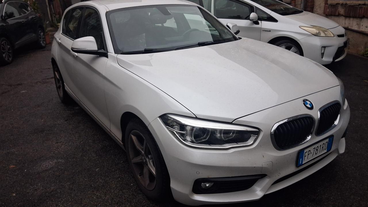 Bmw 116 116d 5p. Advantage