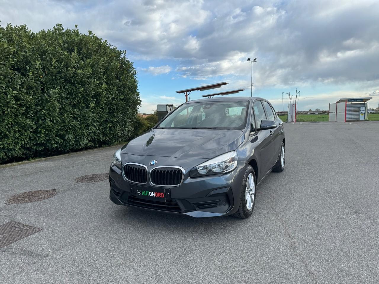 Bmw 216 216d Active Tourer Sport Euro6 Ok Neopatentati