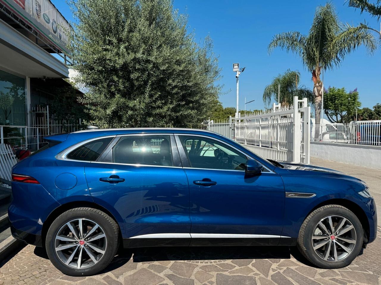 Jaguar F-Pace 2.0 PHEV 404CV automatico 9.000KM IBRIDA