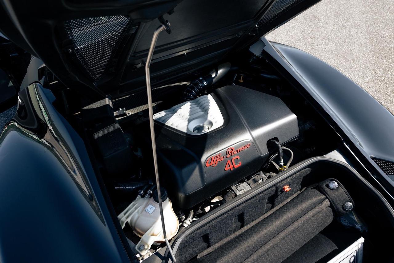 Alfa Romeo 4C 1750 TBi Spider