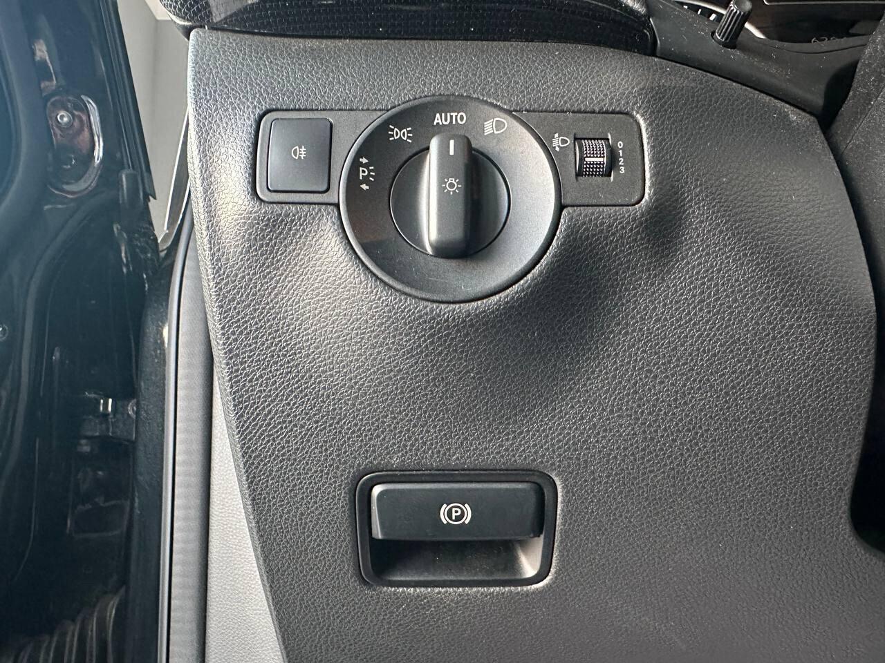 Mercedes Benz - Classe B180 d