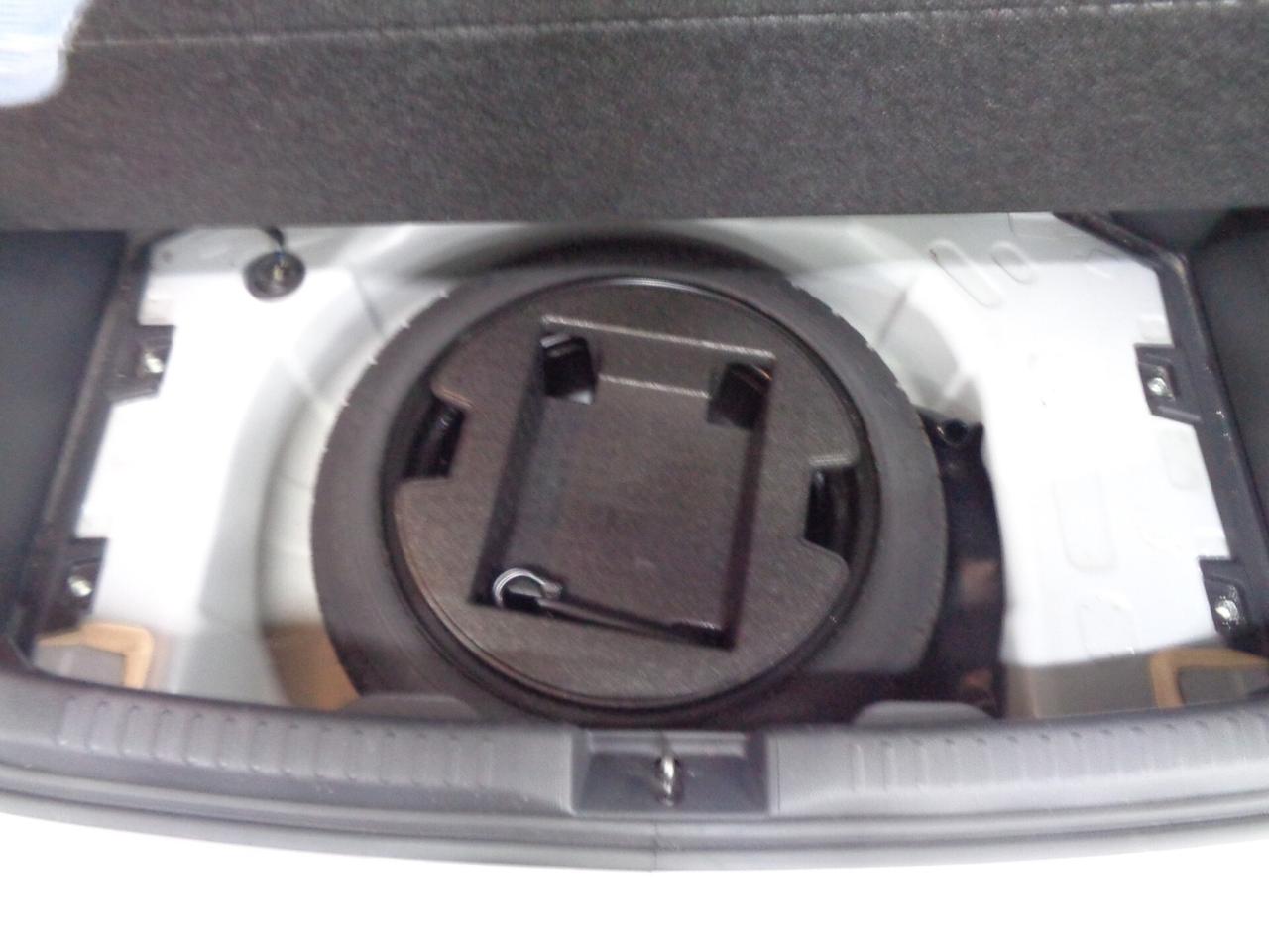 Toyota Yaris 1.5 Hybrid 5 porte Business NEO PATENTATI