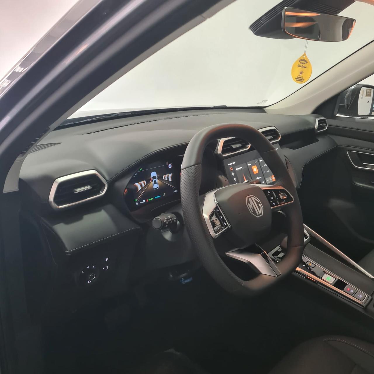 Mg ZS 1.5 Hybrid+ Luxury