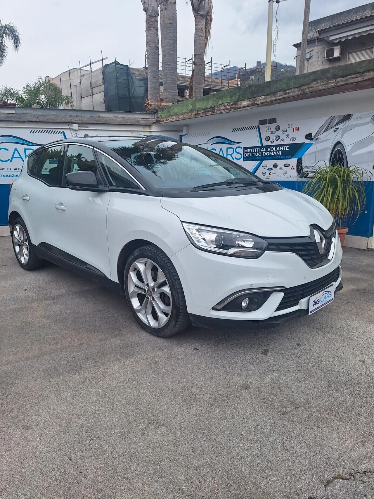 Renault Scenic 1.7 Blue dCi 120 CV Intens