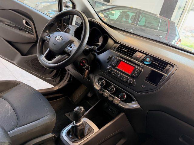 KIA Rio 1.1 CRDi WGT 5p. EX