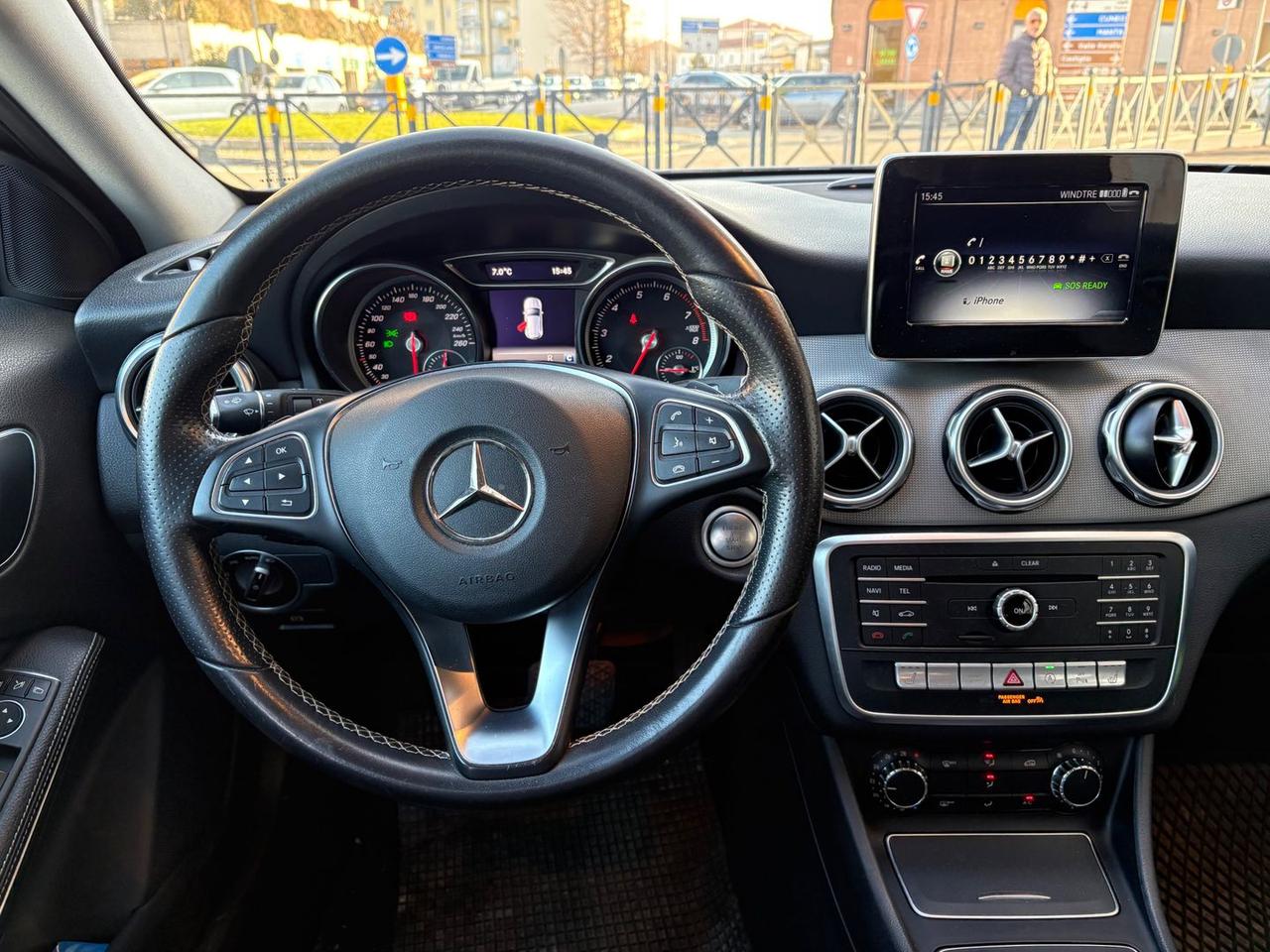 Mercedes-Benz GLA 180 CDI GLA- #8889