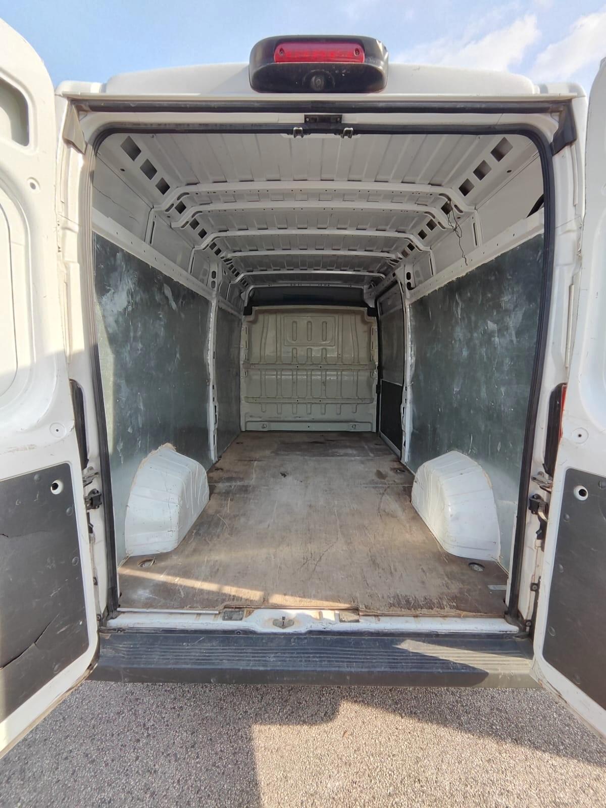 Fiat Ducato 35 2.3 Mjt 130CV PLM-TA Furgone Maxi