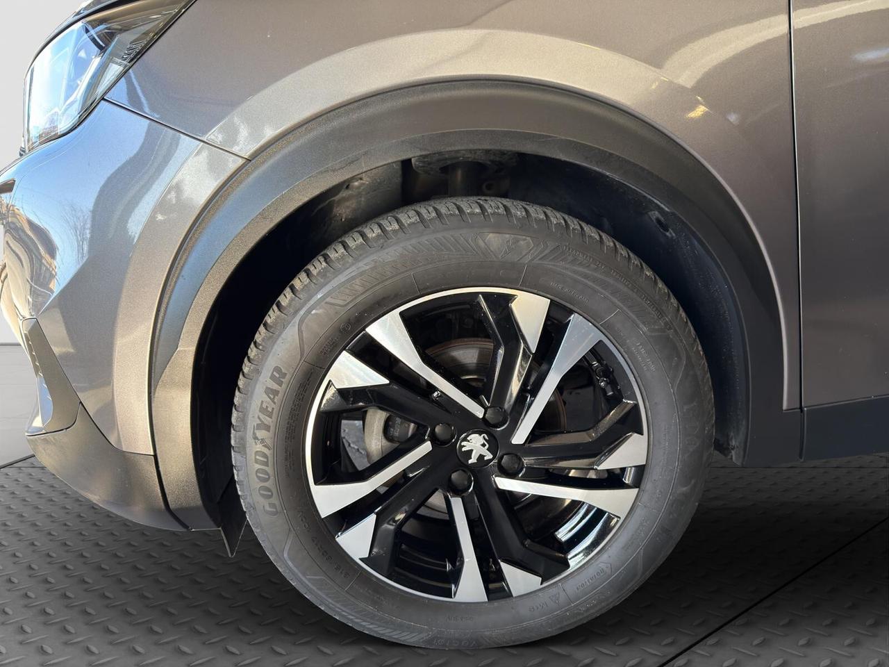 Peugeot 2008 1.2 puretech 100cv Allure Pack 2021