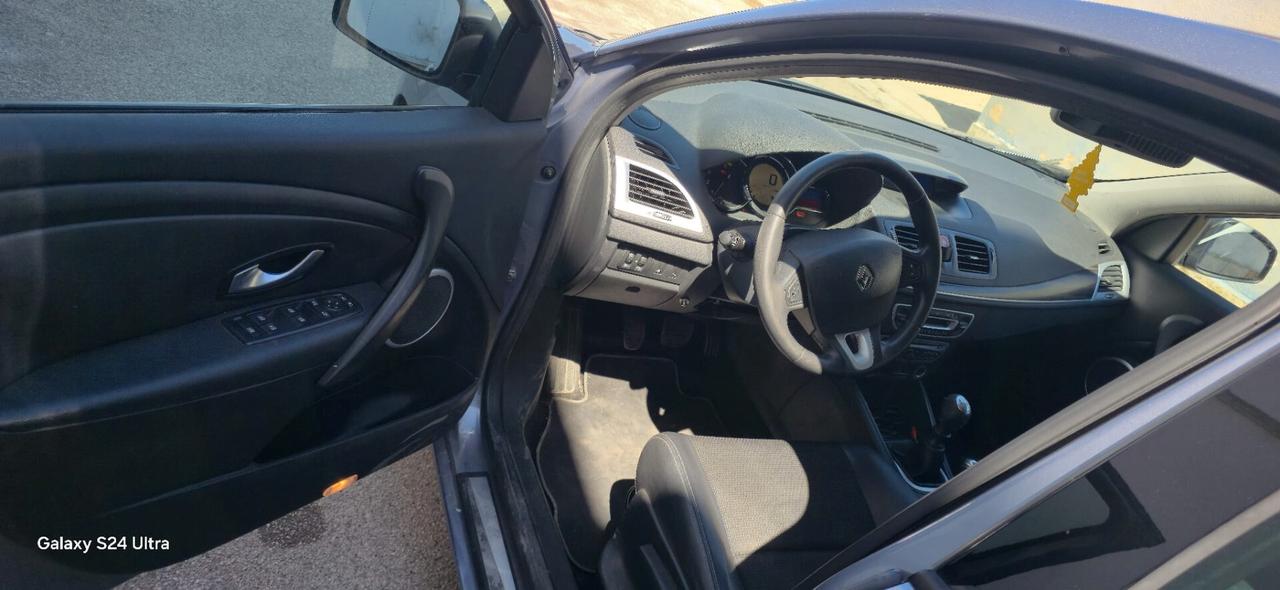 Renault Megane Mégane 1.5 dCi 110CV SporTour Confort