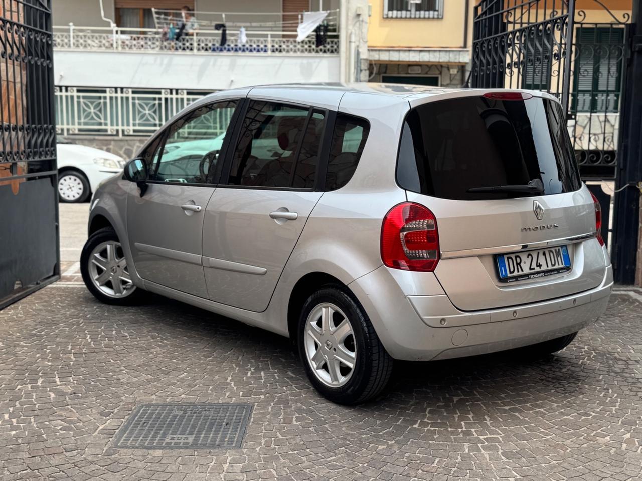 Renault Modus Grand 1.5 dCi 105CV Dynamique