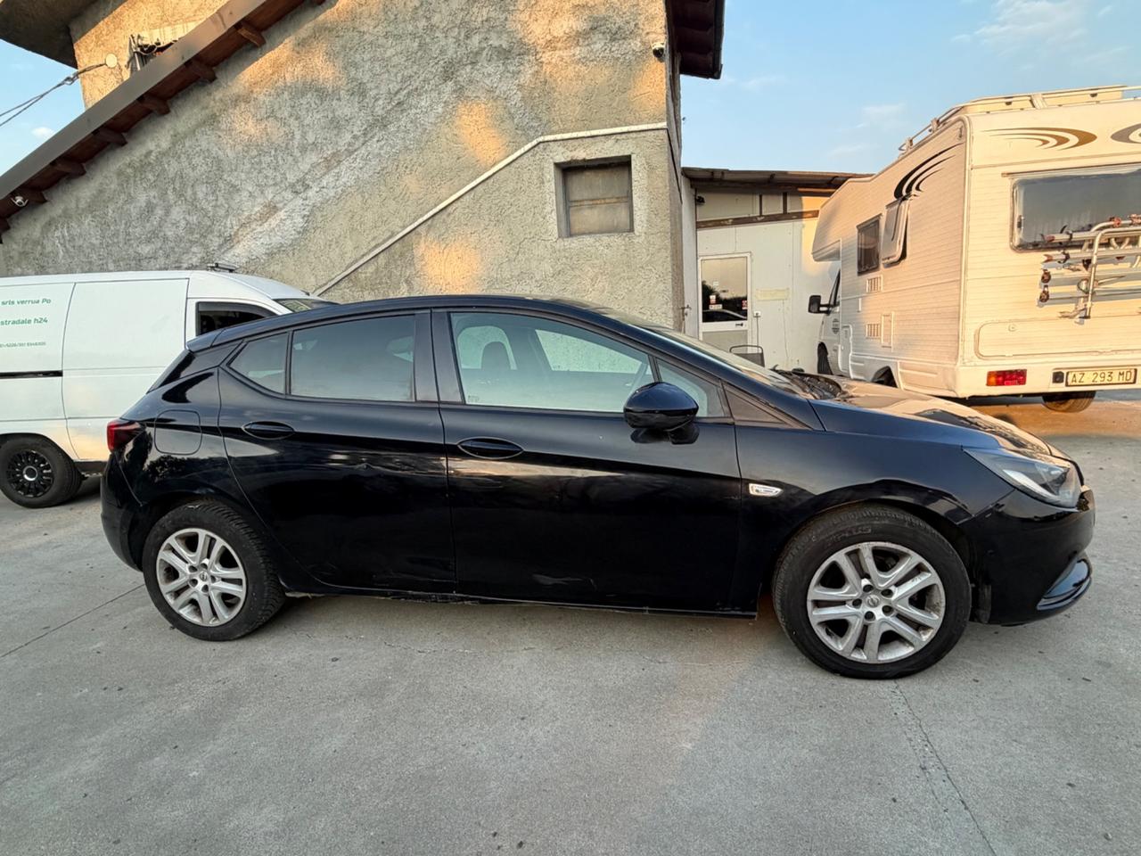 Opel Astra 1.4 Turbo 150CV Start&Stop aut. 5 porte Innovation