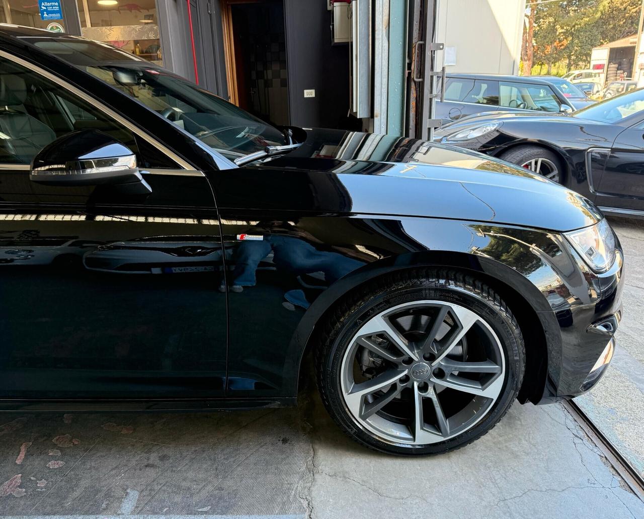 Audi A4 2.0 TDI 150 CV S LINE - 2018