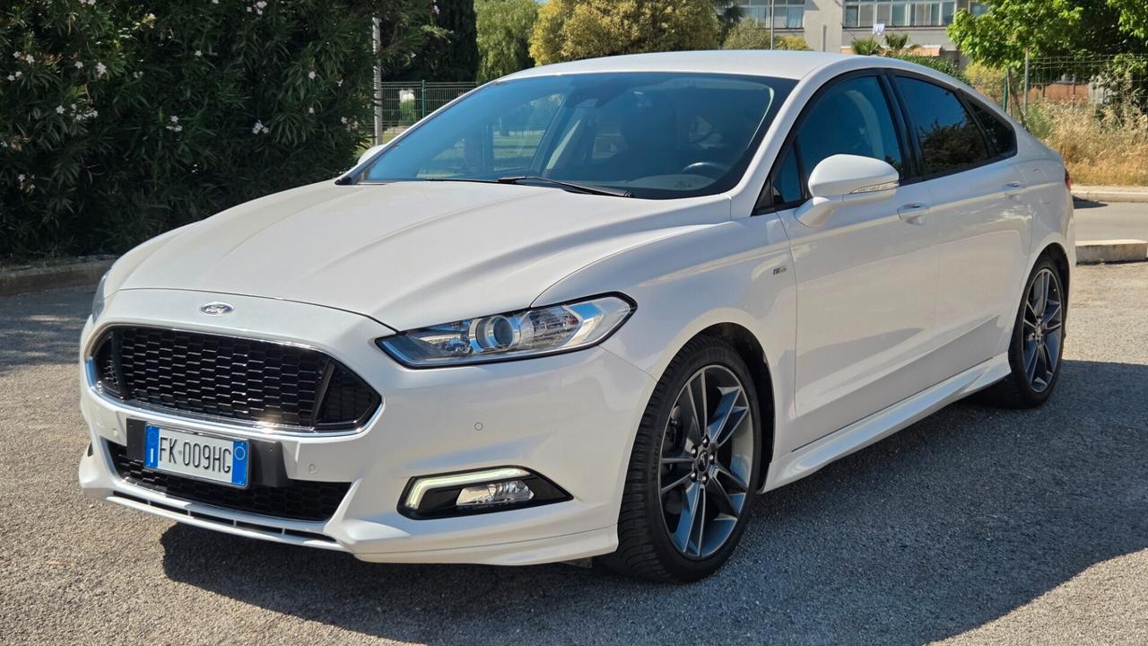Ford Mondeo 2.0 TDCi Bi Turbo S&S Pow. 5p. ST-Line Business