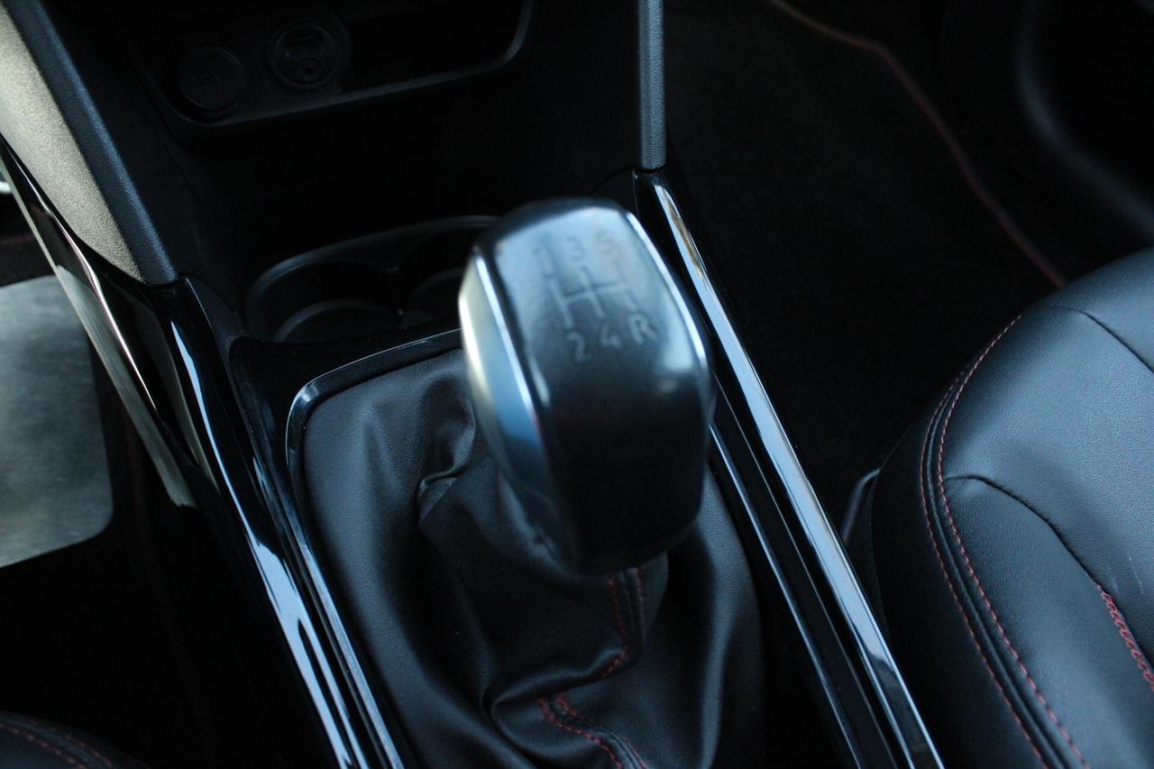 Peugeot 2008 BlueHDi 100 GT Line