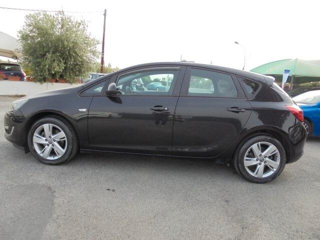 Opel Astra 1.7 CDTI 110CV 5 porte Cosmo