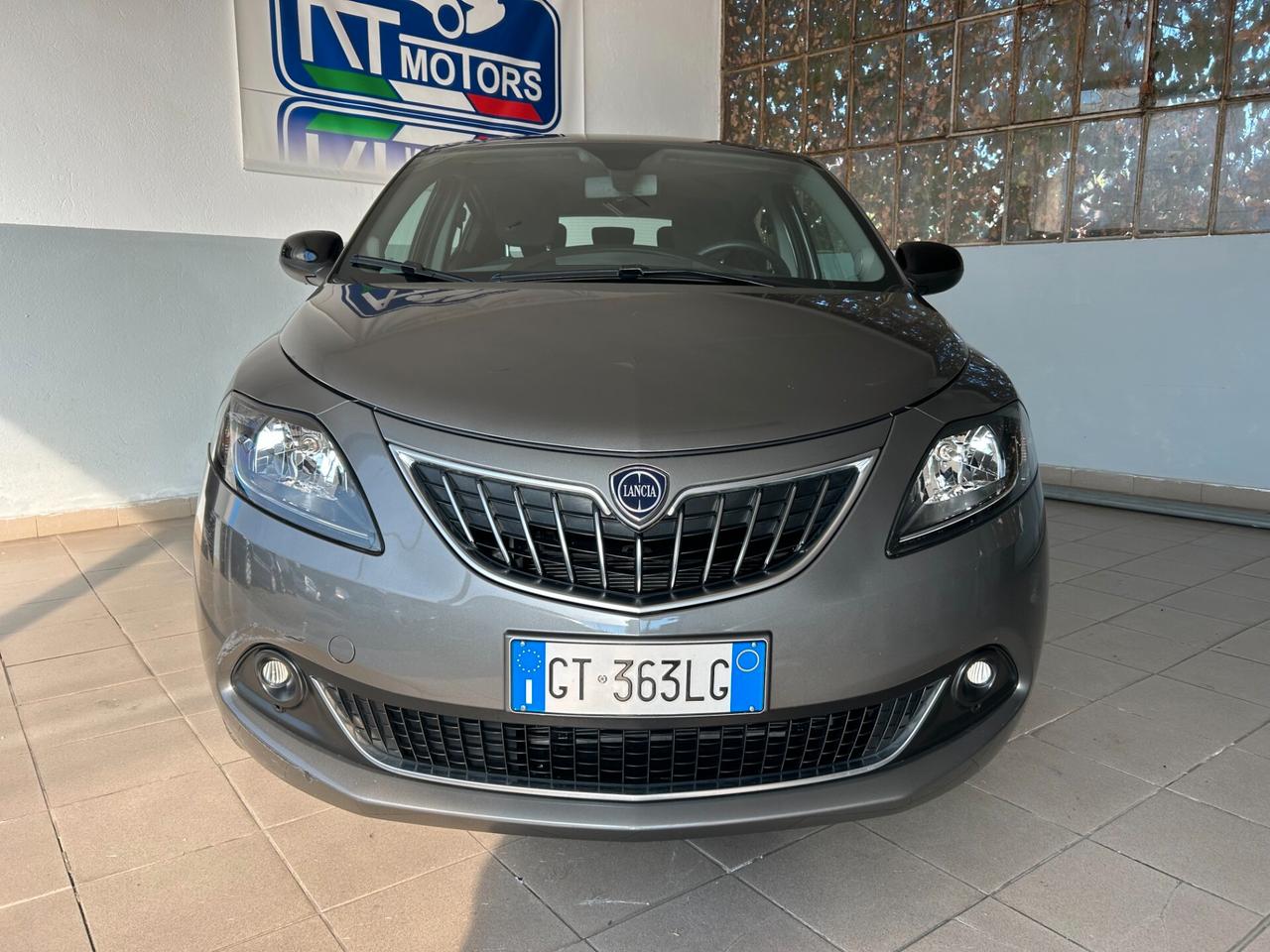 Lancia Ypsilon 1.0 FireFly 5 porte S&S Hybrid Platino